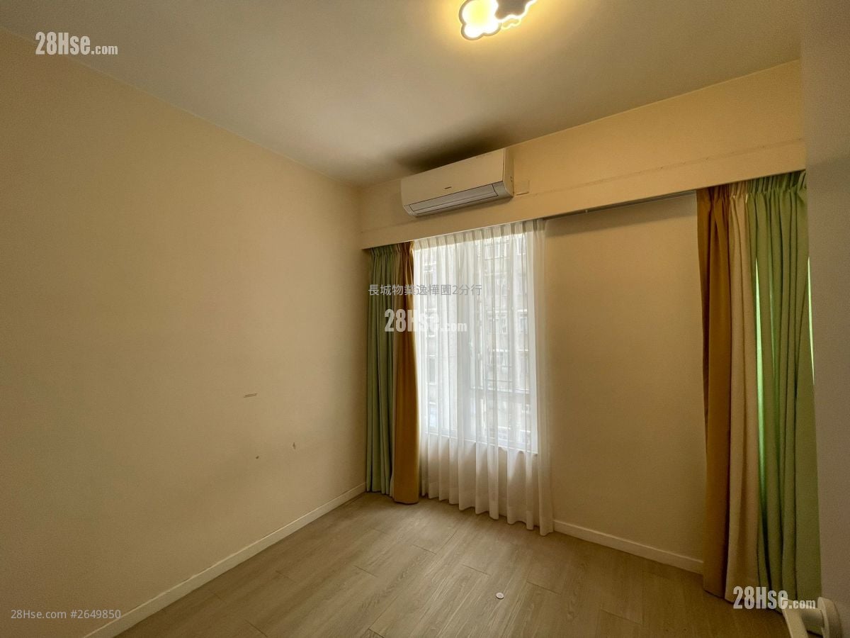 英丽阁 售盘 3 房 , 2 浴室 693 平方尺