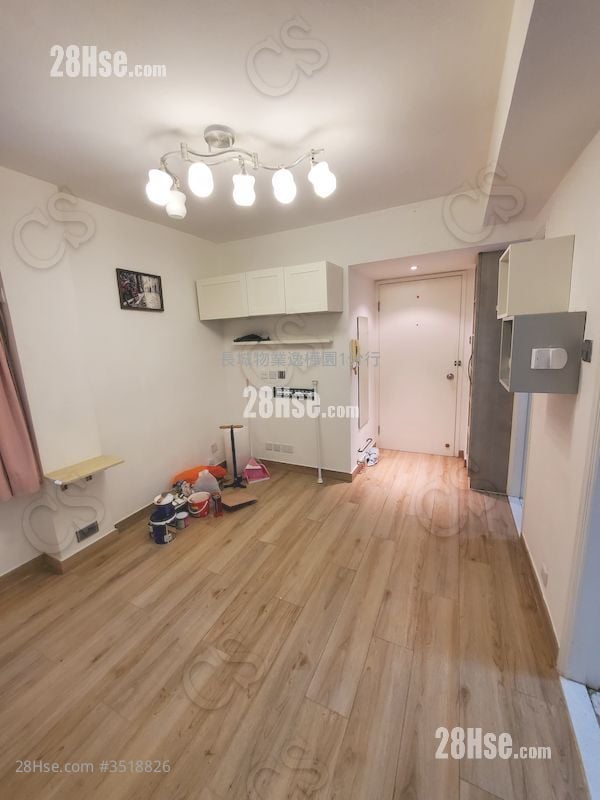 嘉荣大厦 售盘 2 房 , 1 浴室 325 平方尺