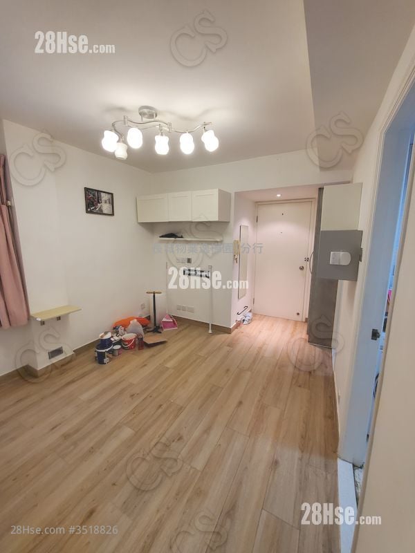 嘉荣大厦 售盘 2 房 , 1 浴室 325 平方尺