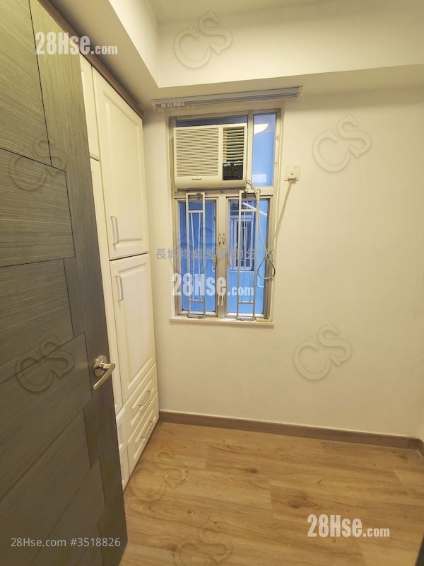 嘉荣大厦 售盘 2 房 , 1 浴室 325 平方尺