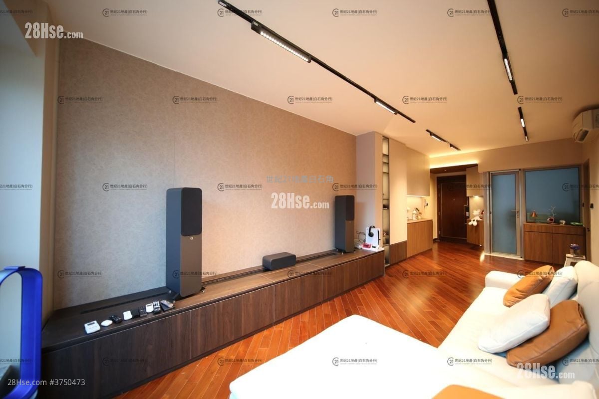 逸瓏灣 售盤 3 房 , 2 浴室 912 平方呎