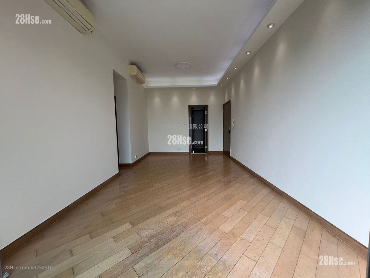 Yoho Midtown 售盘 4 房 , 3 浴室 964 平方尺