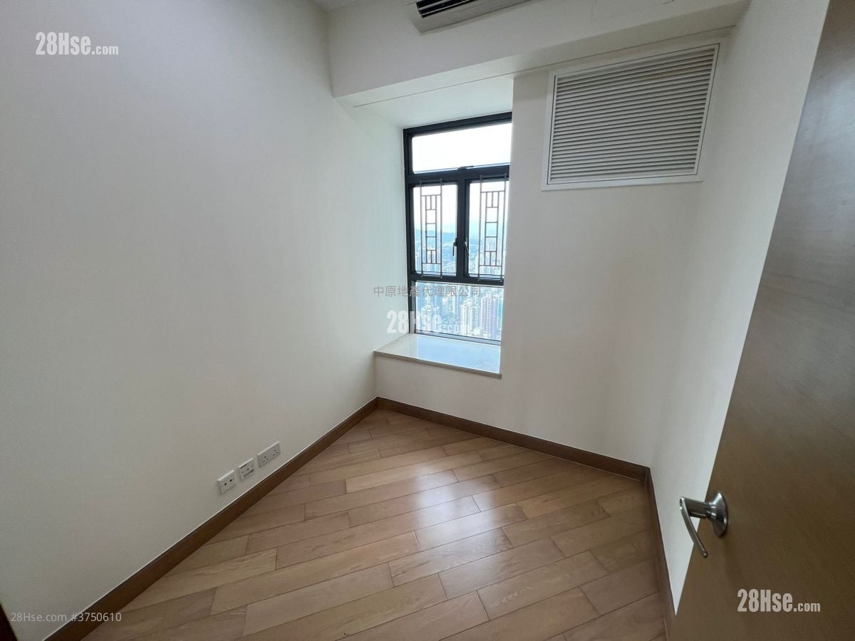 Yoho Midtown 售盘 4 房 , 3 浴室 964 平方尺