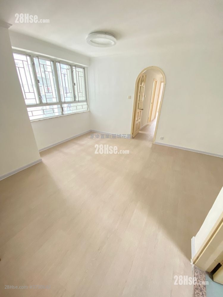 丽城花园 售盘 4 房 , 2 浴室 742 平方尺