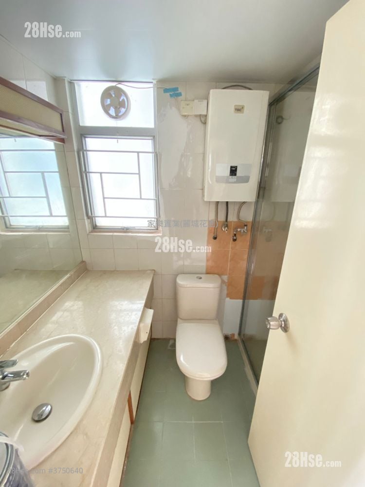 丽城花园 售盘 4 房 , 2 浴室 742 平方尺