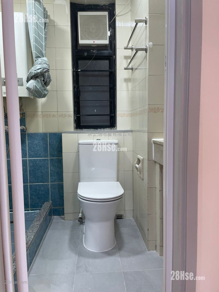 蔚景園 租盤 2 房 , 1 浴室 369 平方呎