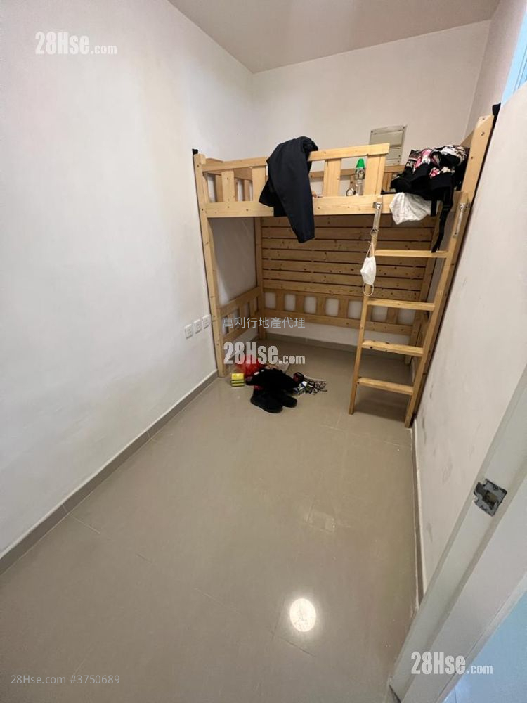 村屋 售盘 1 房 , 1 浴室 350 平方尺