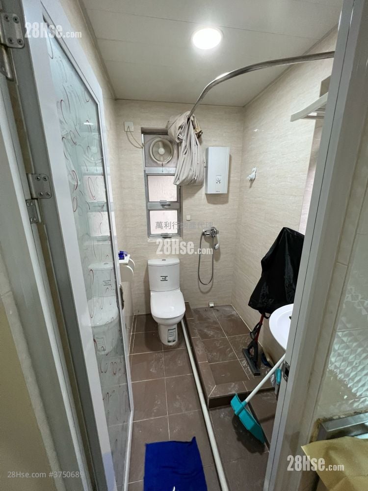 村屋 售盘 1 房 , 1 浴室 350 平方尺