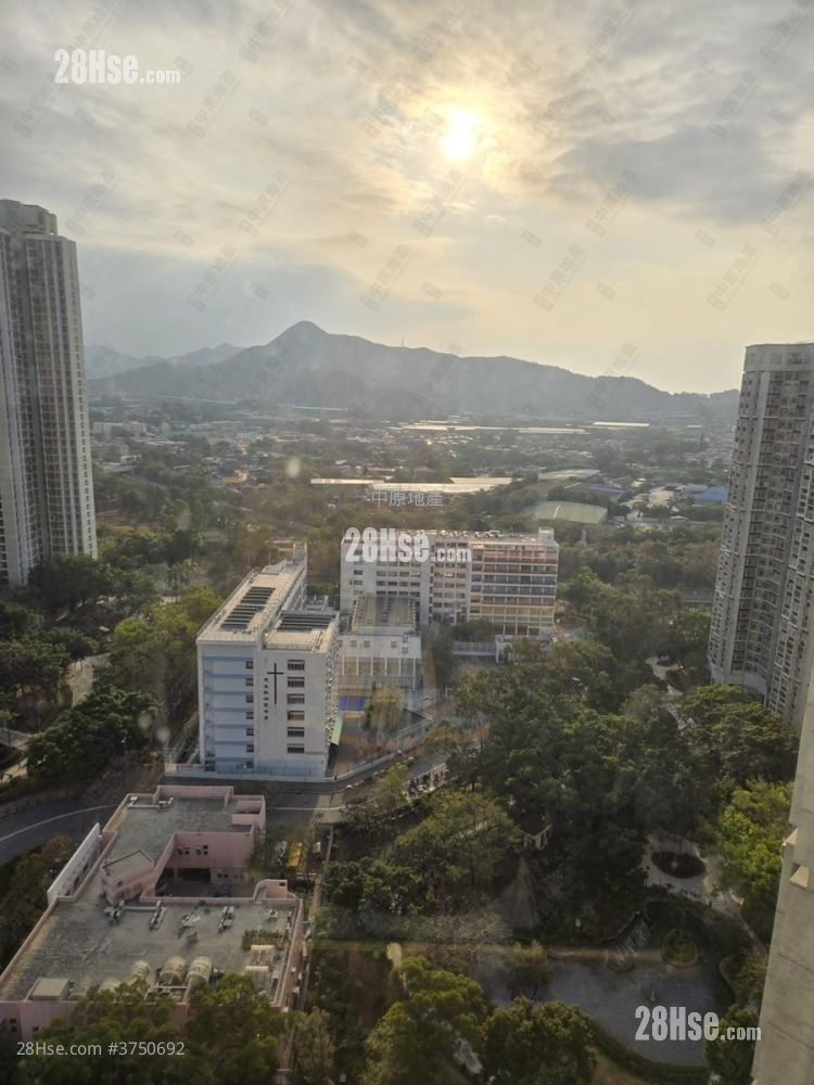 Kingswood Villas Sell 2 Bedrooms , 1 Bathroom 448 ft²