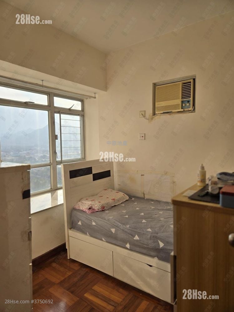 Kingswood Villas Sell 2 Bedrooms , 1 Bathroom 448 ft²