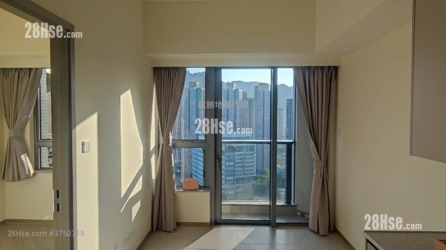 露台: Novo Land 租盤 1 房 , 1 浴室 306 平方呎