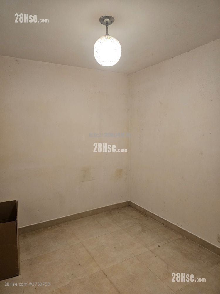 旭輝臺 售盤 3 房 639 平方呎