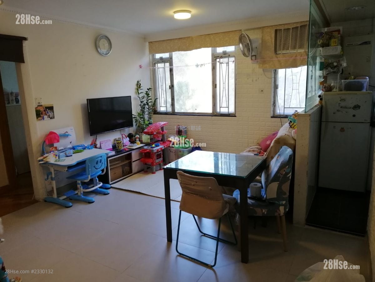 康華苑 售盤 2 房 , 1 浴室 423 平方呎