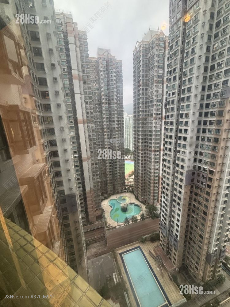 旭輝臺 售盤 3 房 639 平方呎