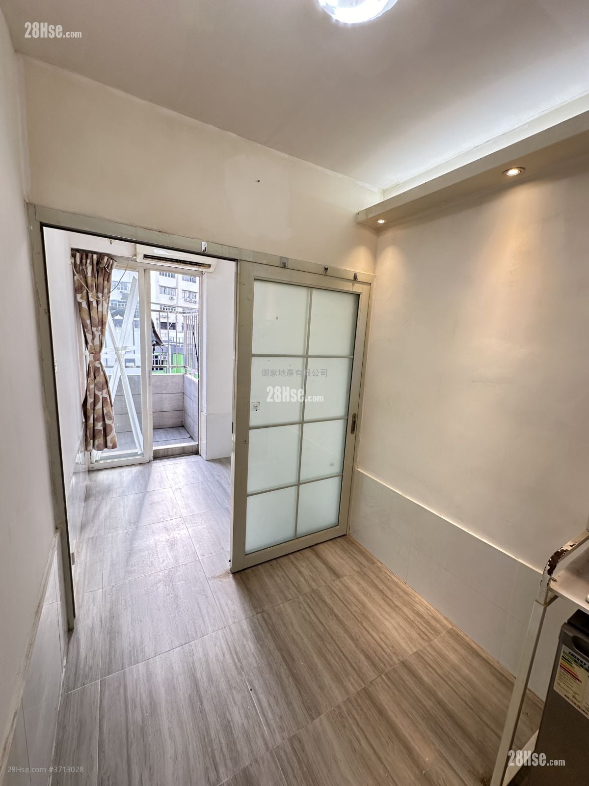 Stairs.building Rental 1 Bedroom , 1 Bathroom 165 ft²