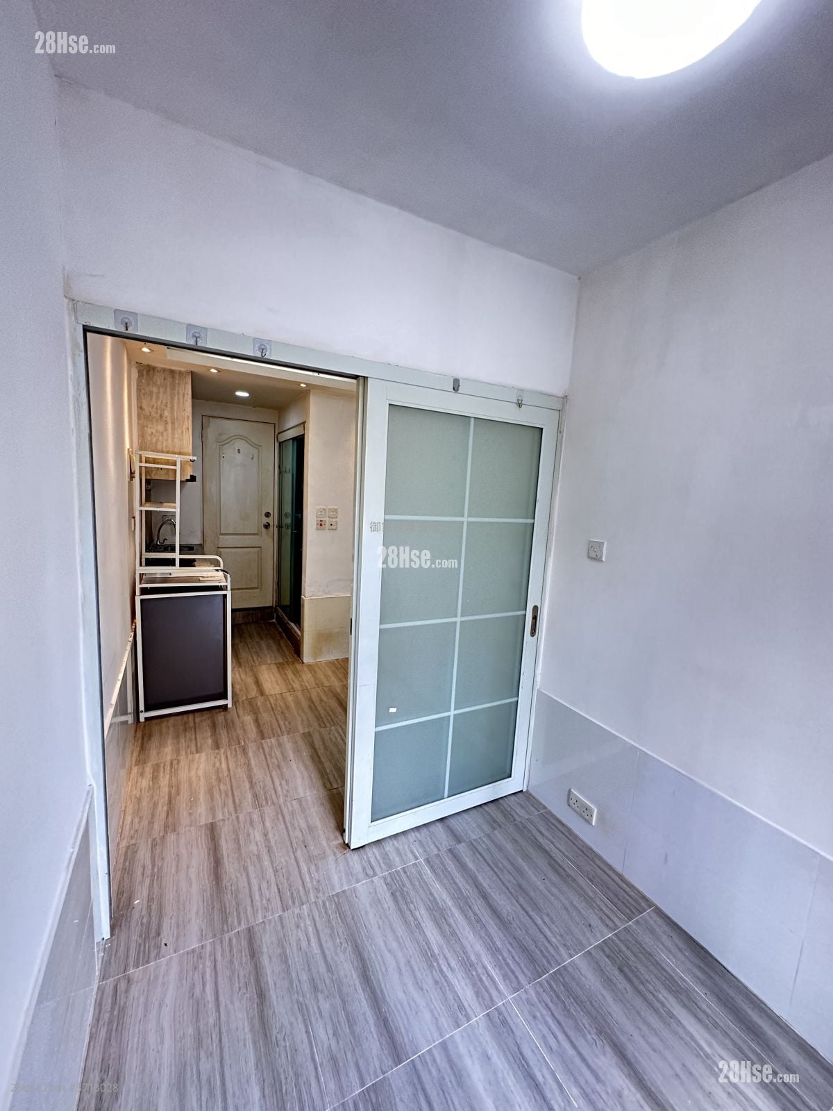 Stairs.building Rental 1 Bedroom , 1 Bathroom 165 ft²