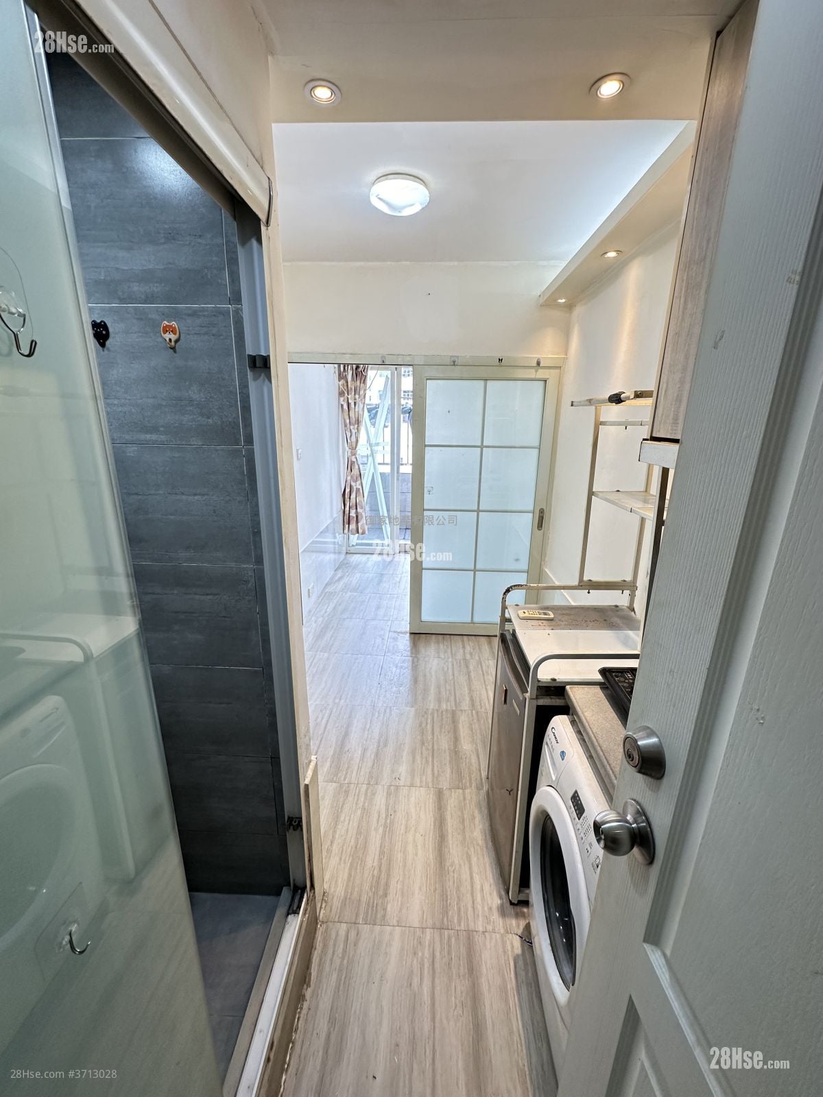 Stairs.building Rental 1 Bedroom , 1 Bathroom 165 ft²