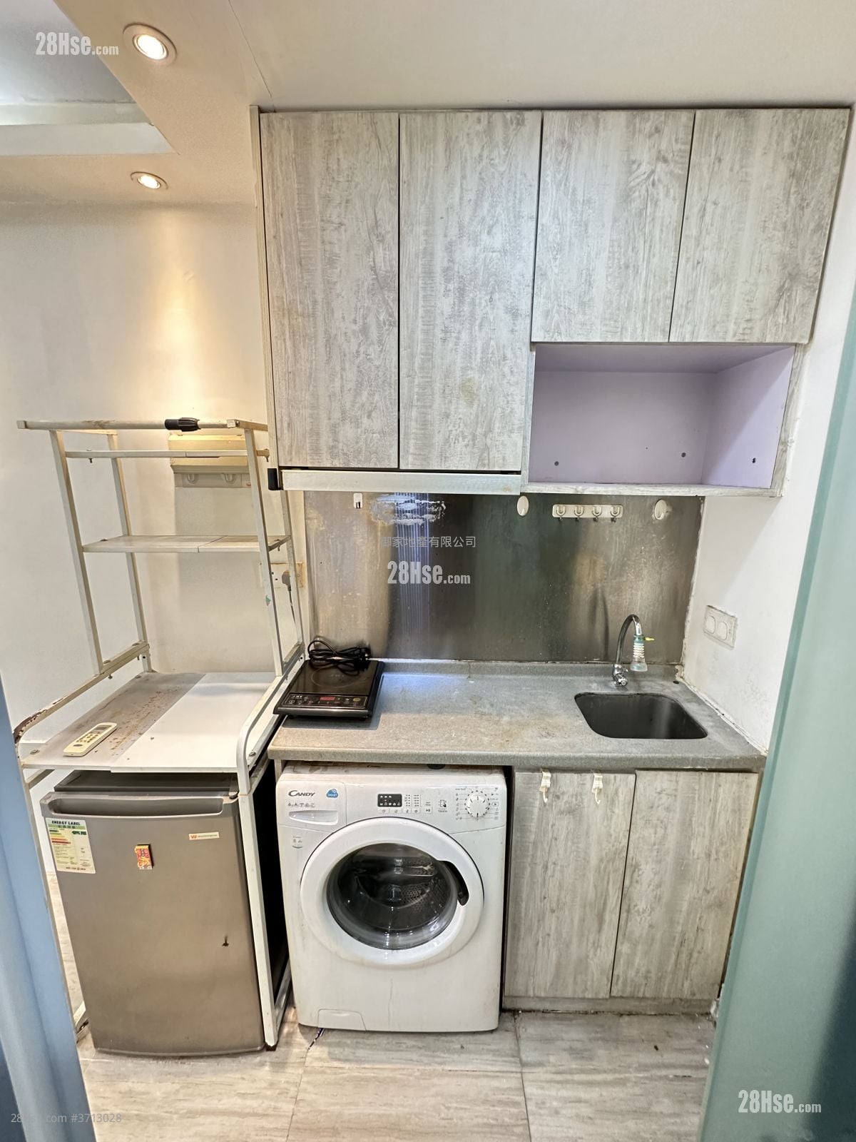 Stairs.building Rental 1 Bedroom , 1 Bathroom 165 ft²