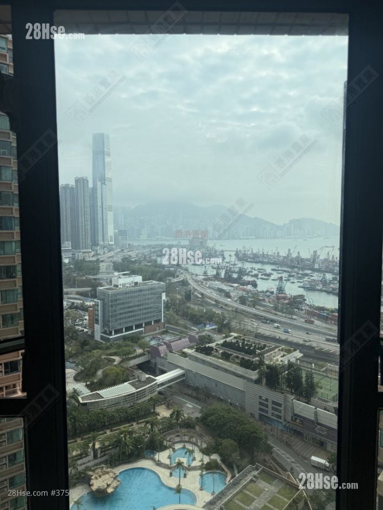 Park Avenue Sell 3 Bedrooms 744 ft²