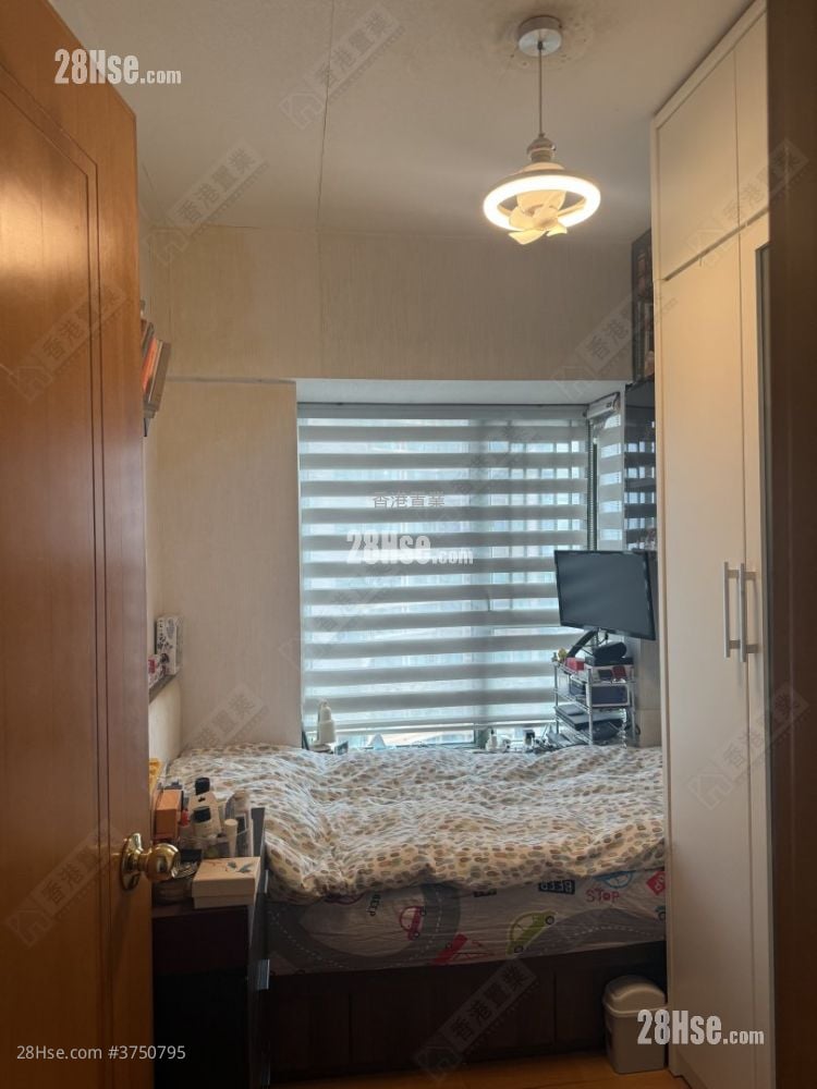 Park Avenue Sell 3 Bedrooms 744 ft²