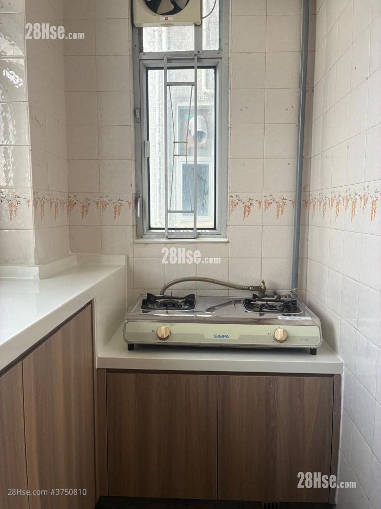 得寶花園 租盤 1 房 , 1 浴室 265 平方呎