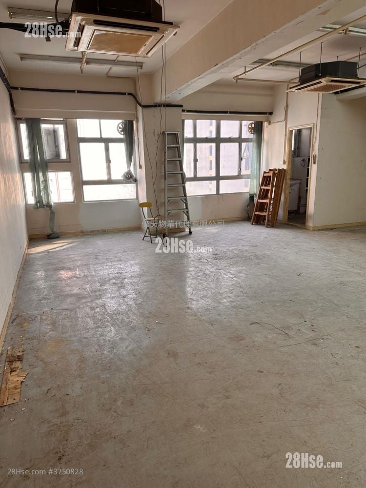 Global Trade Centre Rental 1 Toilet