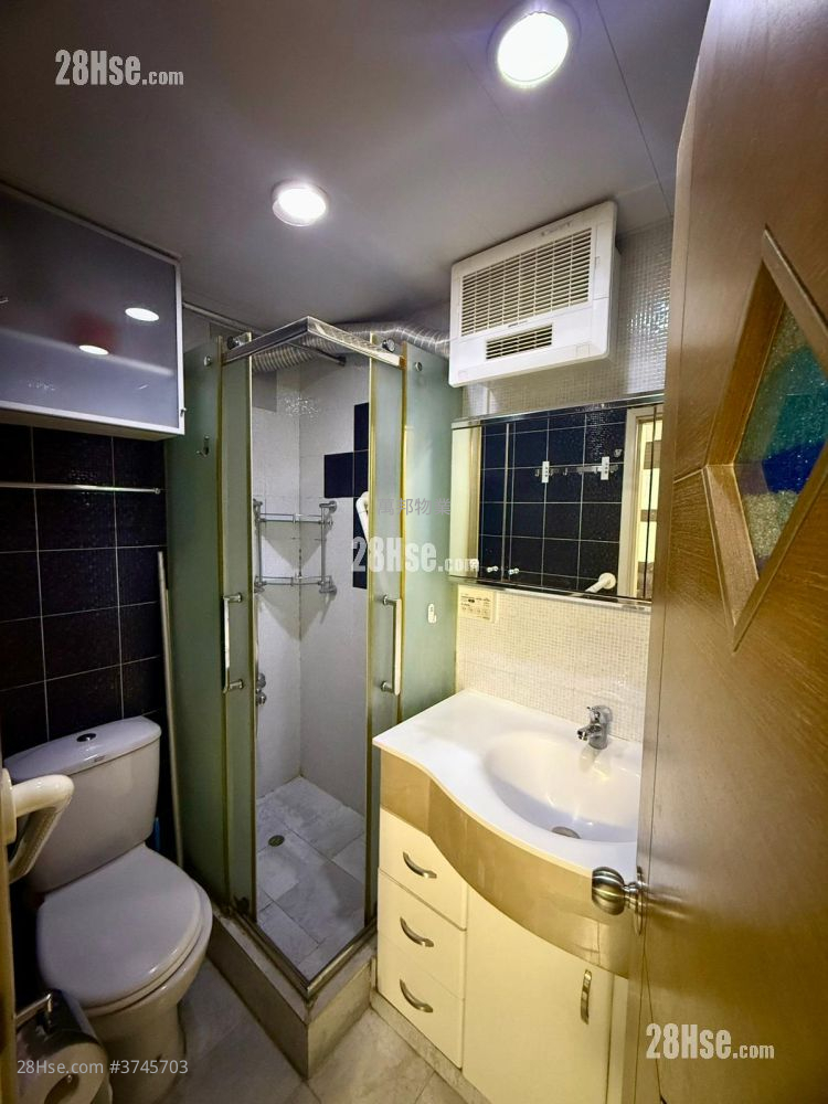 明雅苑 售盤 3 房 , 1 浴室 438 平方呎