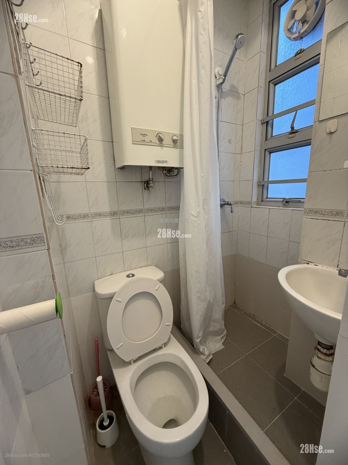 Pan View Court Sell Studio , 1 Bathroom 187 ft²