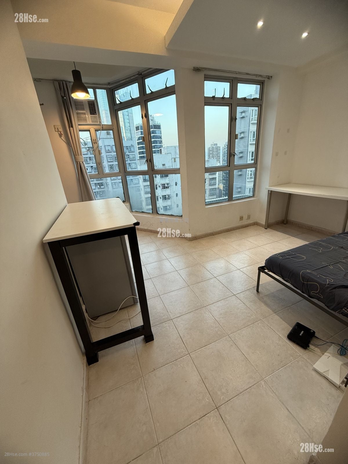 Pan View Court Sell Studio , 1 Bathroom 187 ft²