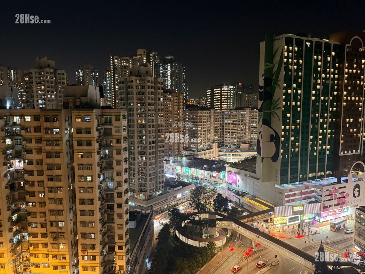 Ho Fai Garden Sell 3 Bedrooms 437 ft²