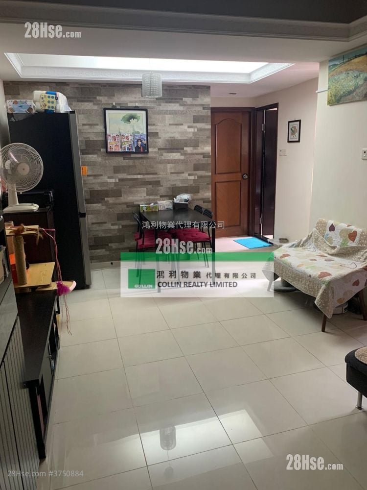 金富大厦 售盘 2 房 , 1 浴室 445 平方尺