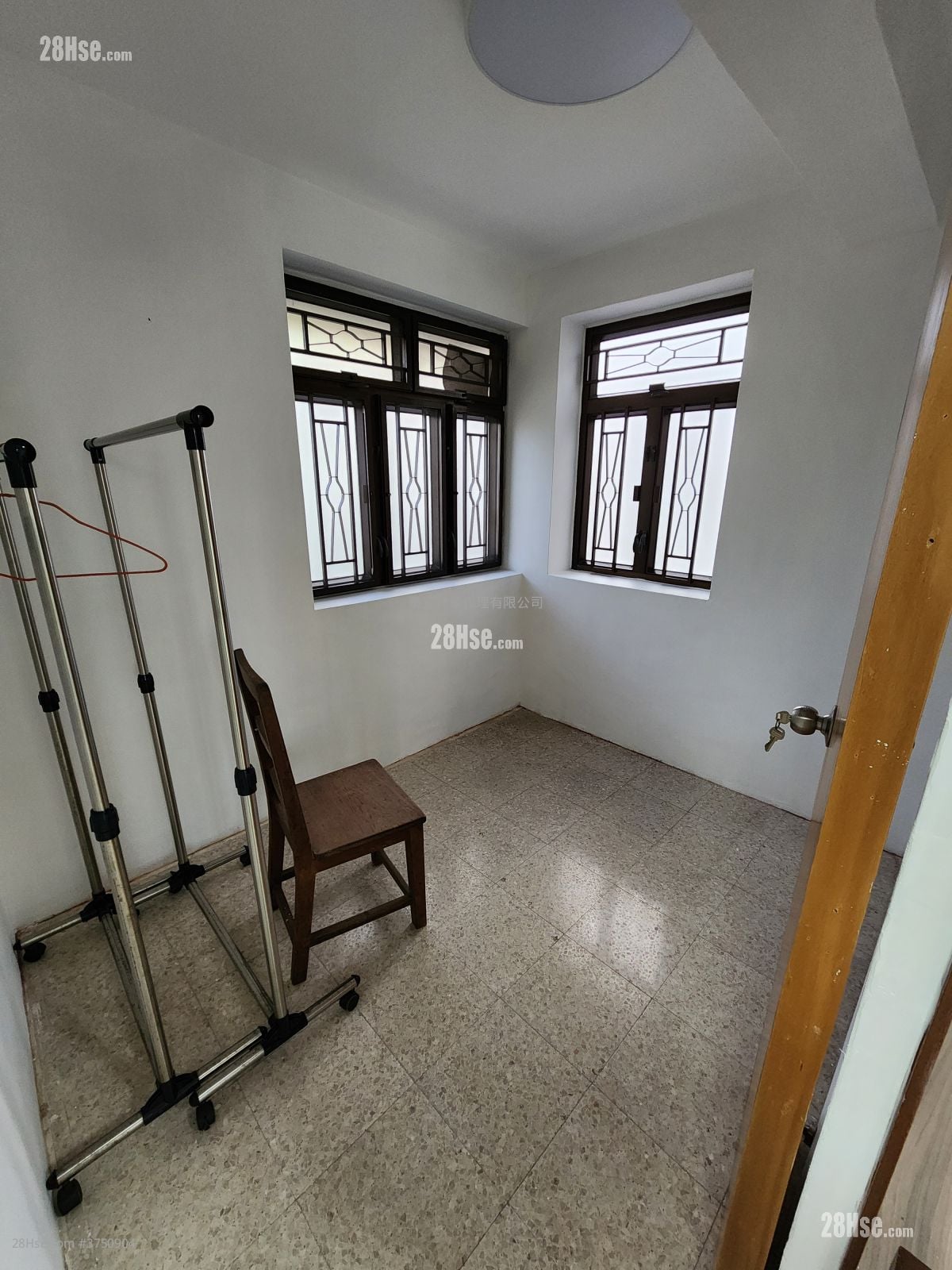 村屋 售盘 1 房 , 1 浴室