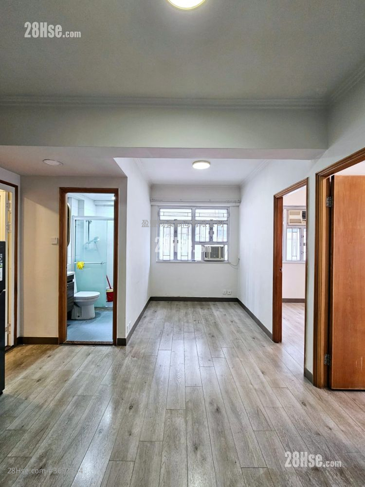 樂景大樓 售盤 2 房 , 1 浴室 403 平方呎