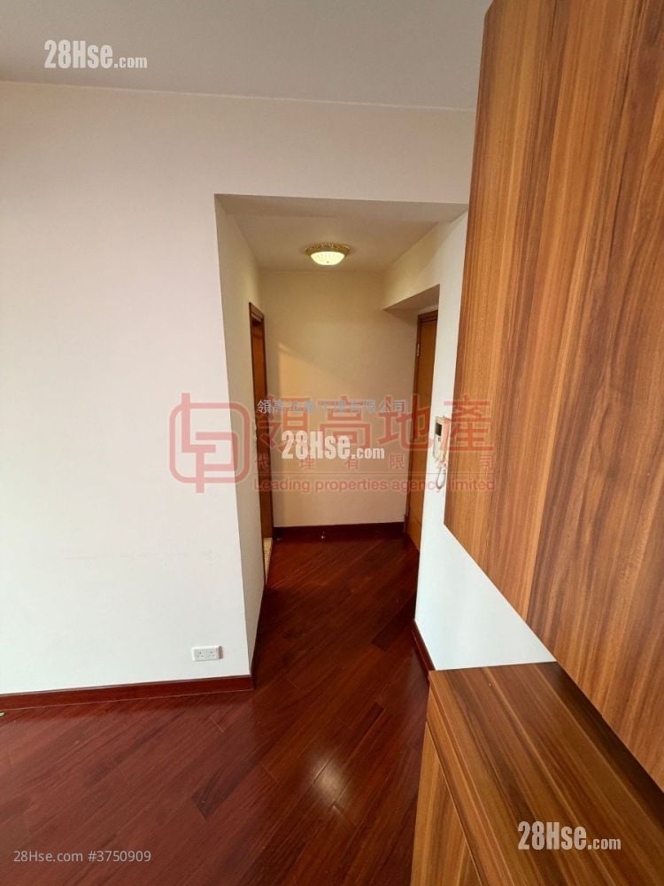 The Arch Rental 1 Bedroom , 1 Bathroom 419 ft²