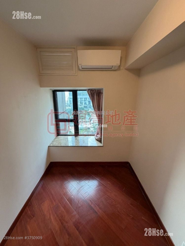 The Arch Rental 1 Bedroom , 1 Bathroom 419 ft²