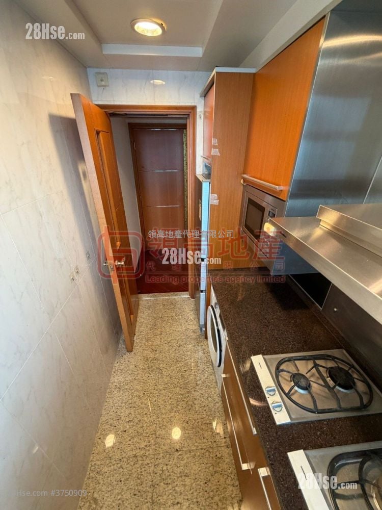 The Arch Rental 1 Bedroom , 1 Bathroom 419 ft²