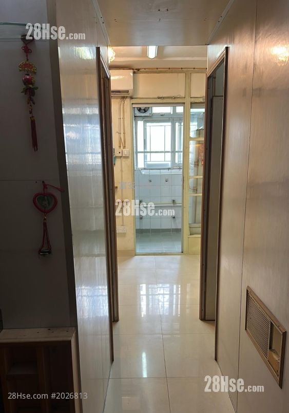 翠屏北邨 售盤 2 房 , 1 浴室 277 平方呎