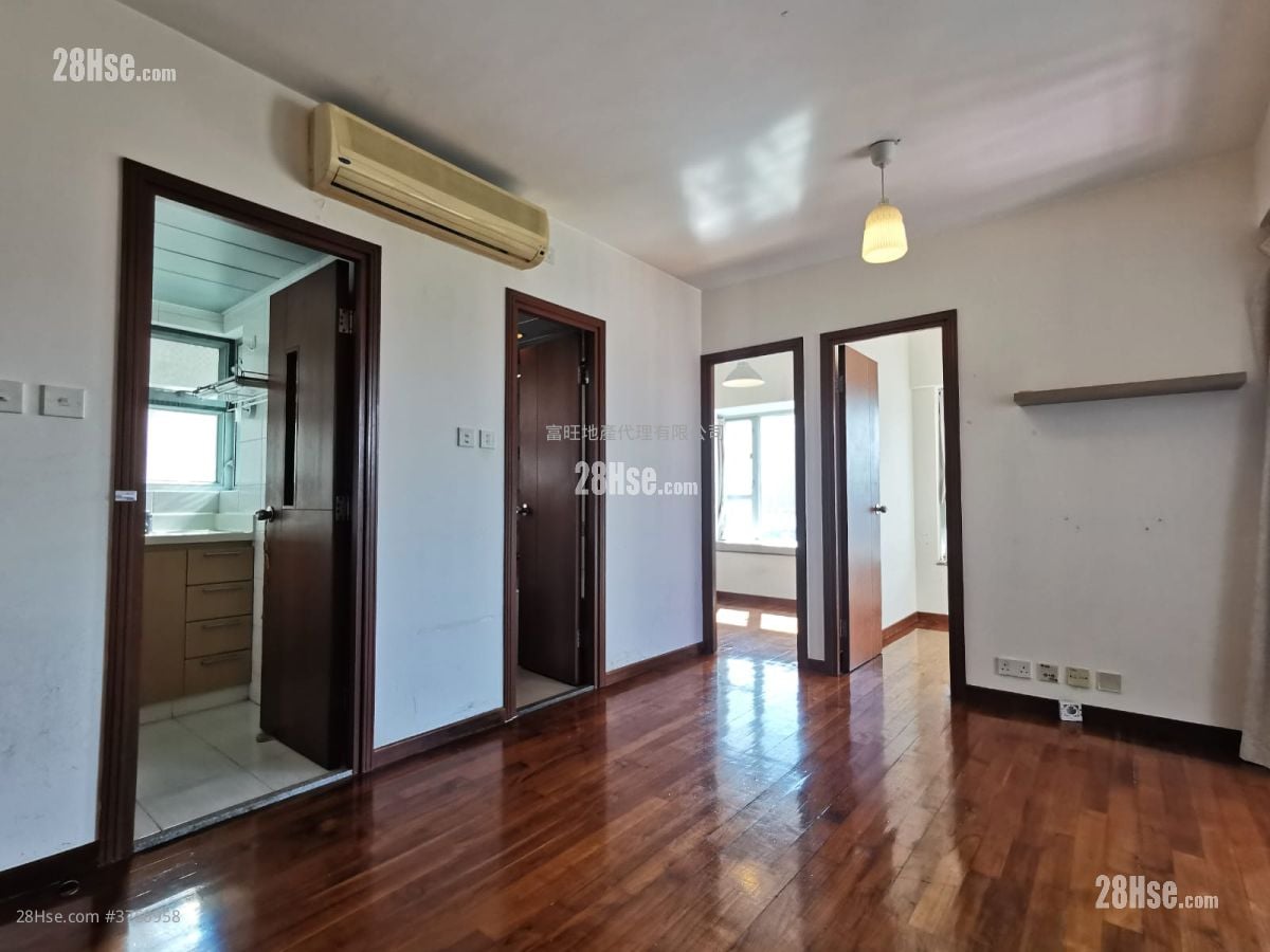 Paradise Square Sell 2 Bedrooms 368 ft²