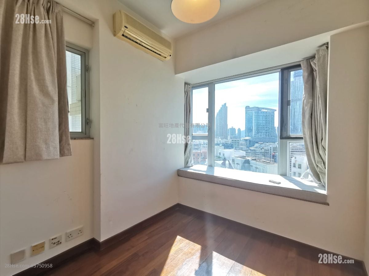 Paradise Square Sell 2 Bedrooms 368 ft²