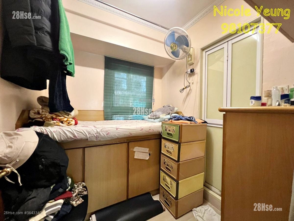 Peninsula Heights Sell 3 Bedrooms , 2 Bathrooms 1,241 ft²