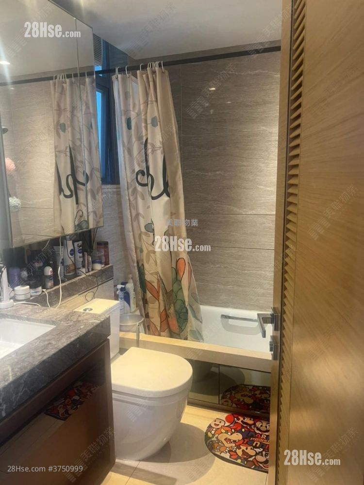 Park Yoho Sell 4 Bedrooms , 3 Bathrooms 834 ft²