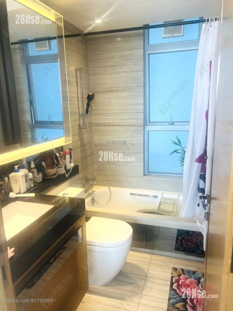 Park Yoho Sell 4 Bedrooms , 3 Bathrooms 834 ft²