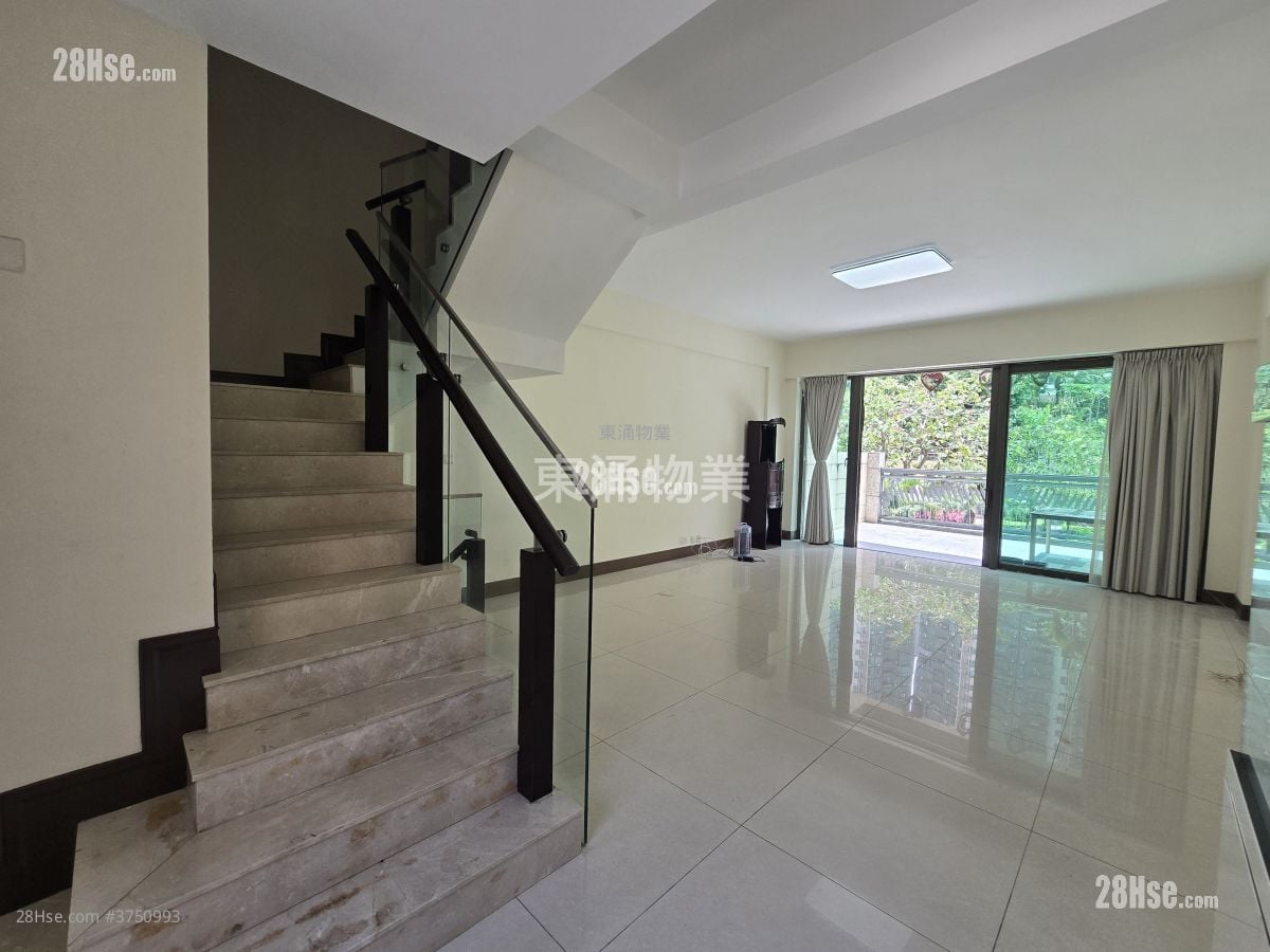 海珀名邸 租盘 5+ 房 , 5+ 浴室 2,355 平方尺