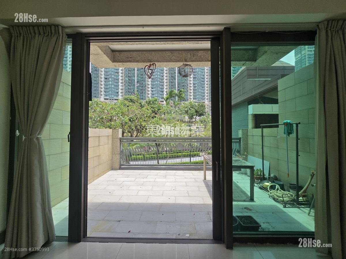 海珀名邸 租盘 5+ 房 , 5+ 浴室 2,355 平方尺