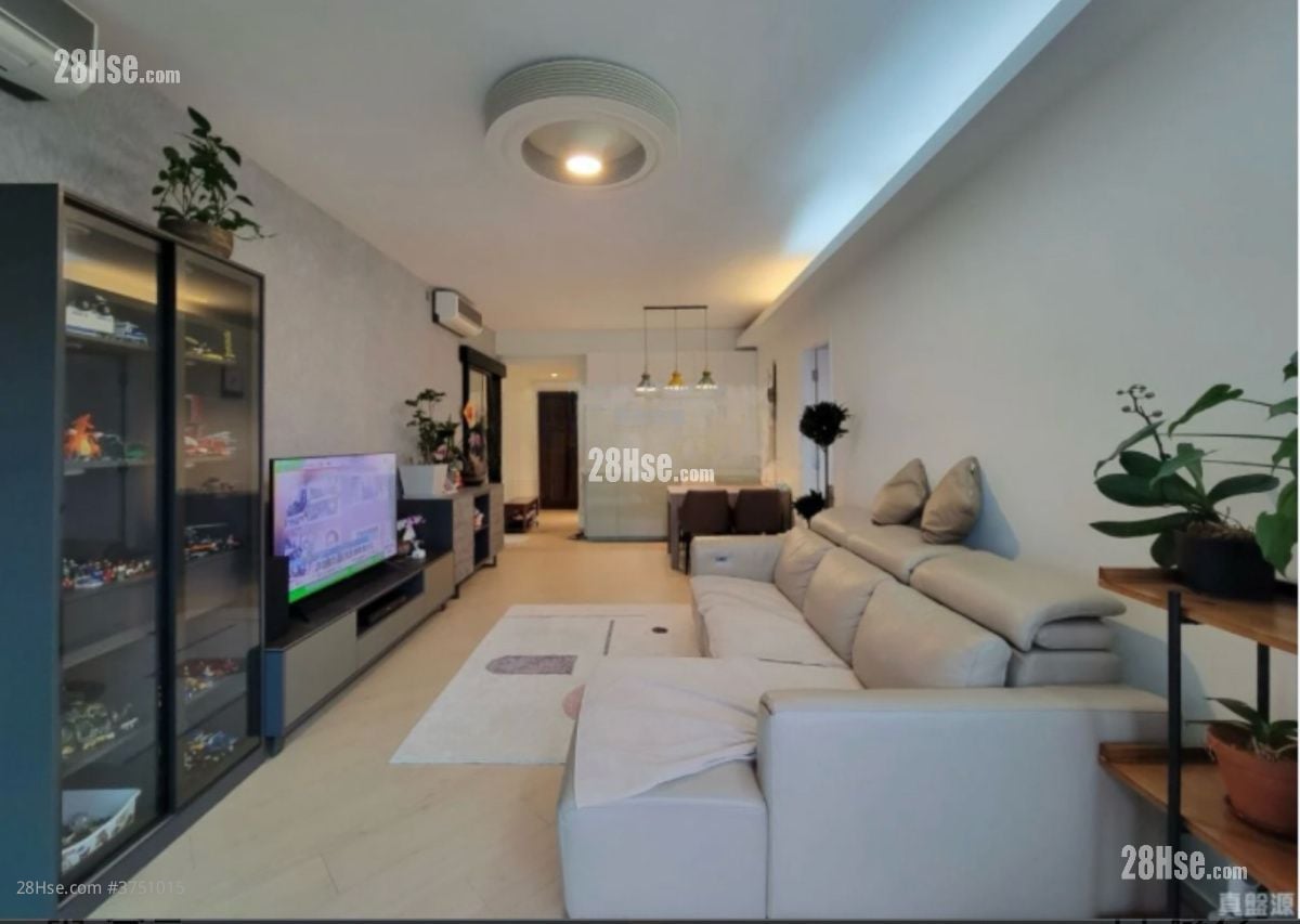 领凯 售盘 3 房 675 平方尺