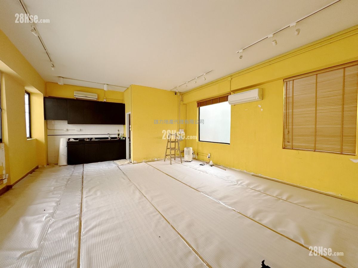 村屋 售盘 开放式间隔 , 1 浴室 1,755 平方尺