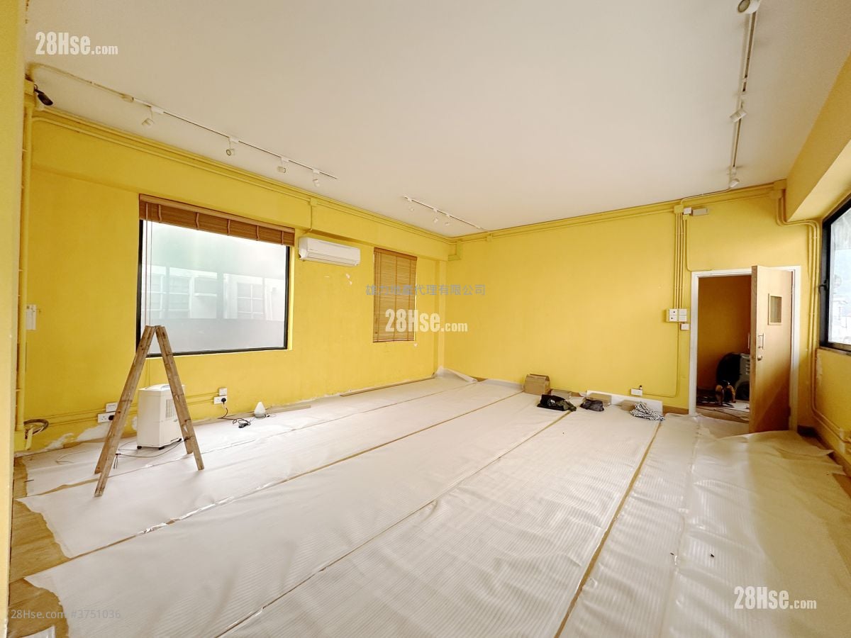 村屋 售盘 开放式间隔 , 1 浴室 1,755 平方尺