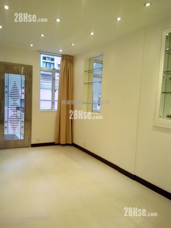 唐楼 售盘 1 房 , 1 浴室 374 平方尺