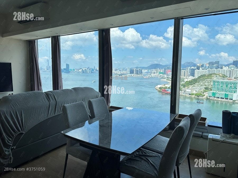 Peninsula East 售盤 4 房 , 3 浴室 999 平方呎