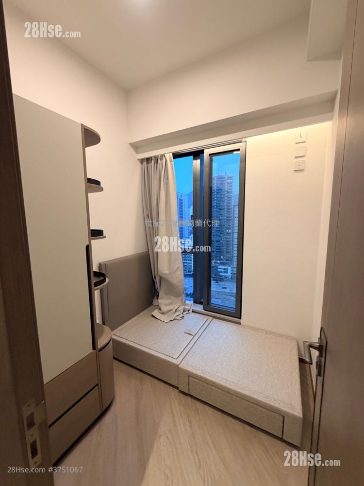 Cullinan Sky Rental 2 Bedrooms , 1 Bathroom 467 ft²